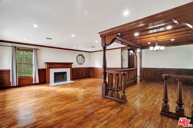 5155 Densmore Avenue, Encino, CA 91436