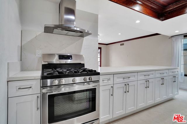 5155 Densmore Avenue, Encino, CA 91436