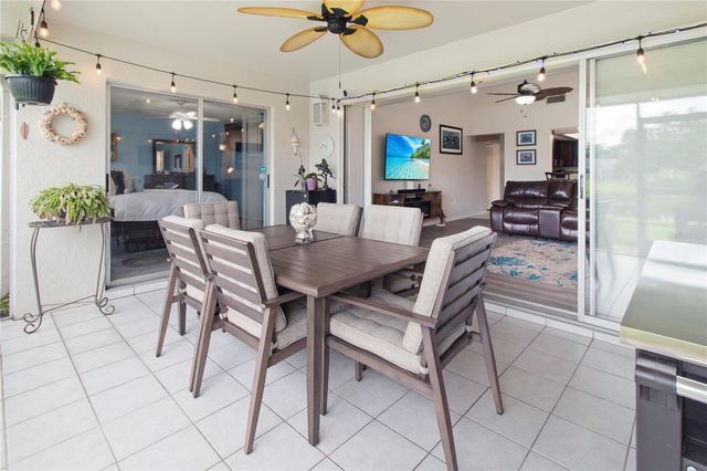 4136 BOWLING GREEN CIRCLE 23, Sarasota, FL 34233