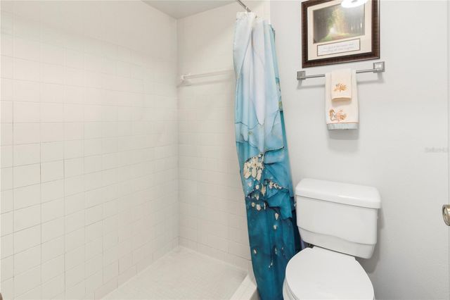4136 BOWLING GREEN CIRCLE 23, Sarasota, FL 34233