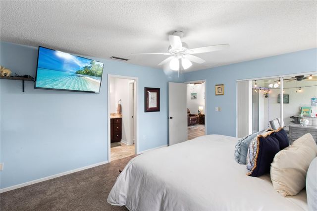4136 BOWLING GREEN CIRCLE 23, Sarasota, FL 34233