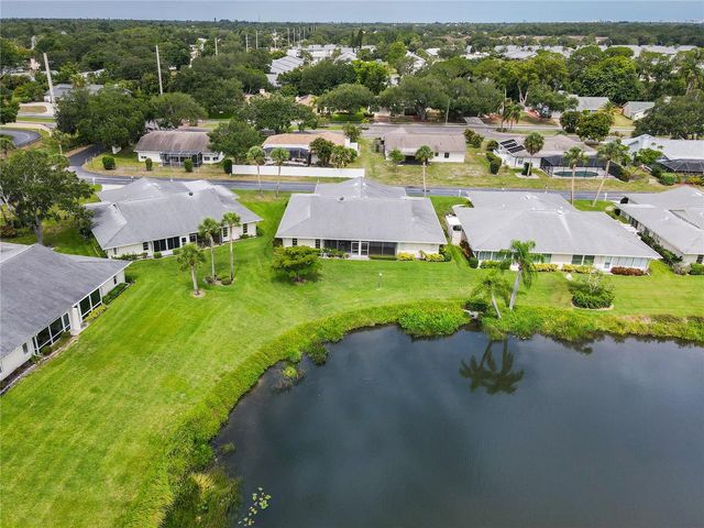 4136 BOWLING GREEN CIRCLE 23, Sarasota, FL 34233