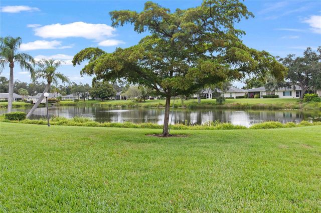 4136 BOWLING GREEN CIRCLE 23, Sarasota, FL 34233