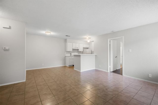 12901 Chromite ST B, Austin, TX 78727