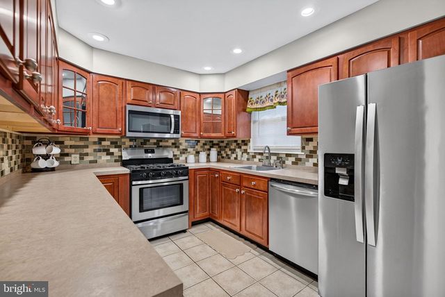 5020 HOLMCREST RD, Pennsauken Twp, NJ 08109