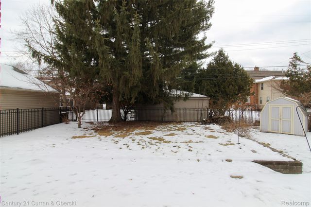 322 Tannahill Street, Dearborn, MI 48124