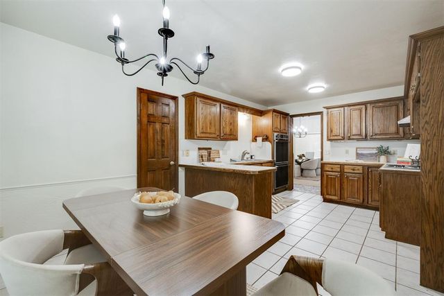 1416 Brixton Road, Edmond, OK 73034