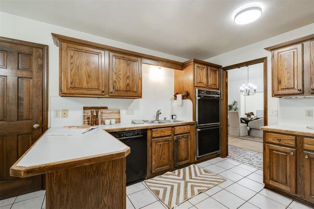 1416 Brixton Road, Edmond, OK 73034