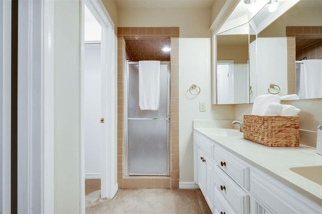 1416 Brixton Road, Edmond, OK 73034