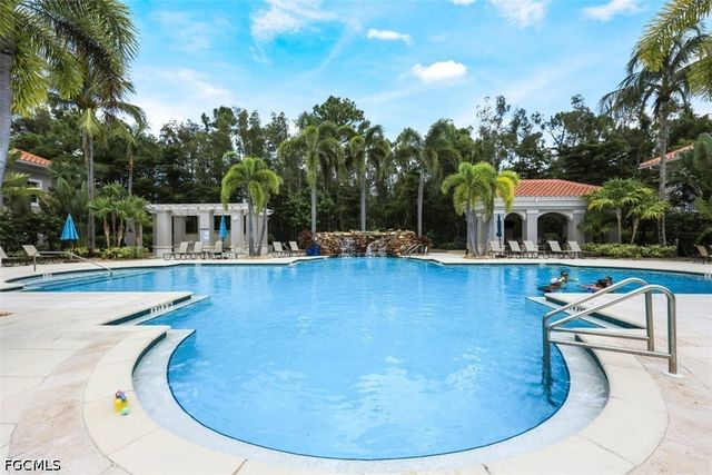 8500 Violeta ST 102, Estero, FL 34135