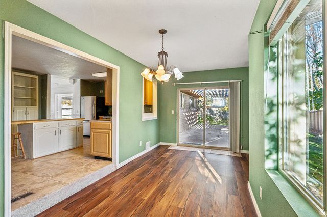 664 N 300 E, Kaysville, UT 84037