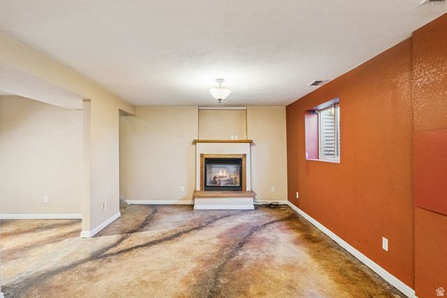 664 N 300 E, Kaysville, UT 84037