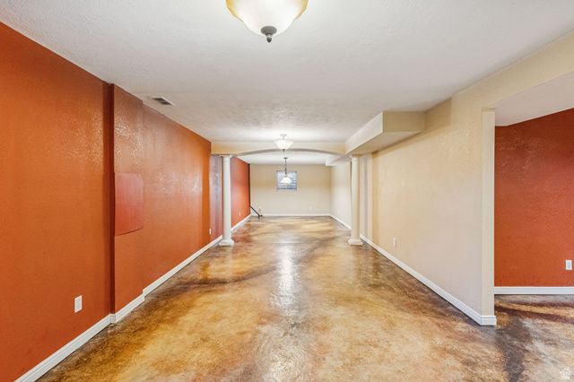 664 N 300 E, Kaysville, UT 84037