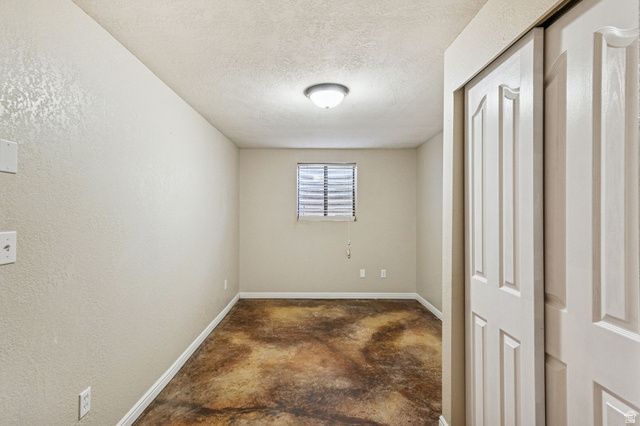 664 N 300 E, Kaysville, UT 84037