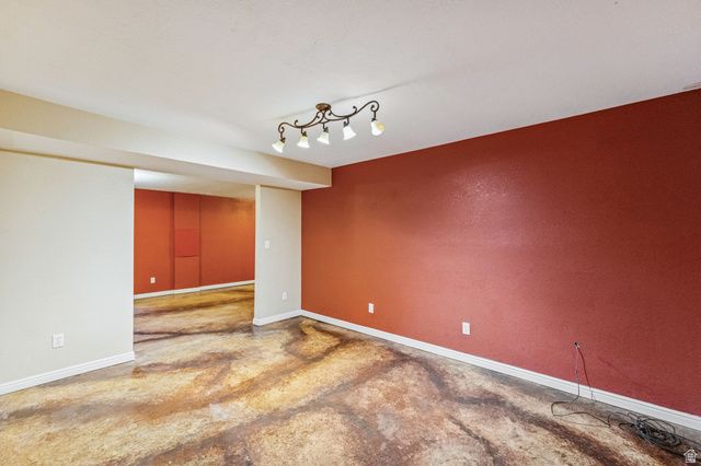 664 N 300 E, Kaysville, UT 84037