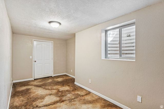 664 N 300 E, Kaysville, UT 84037