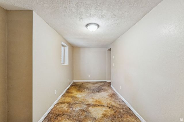 664 N 300 E, Kaysville, UT 84037