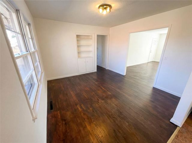 4621 W Park Place, Oklahoma City, OK 73127