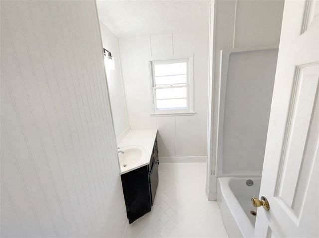 4621 W Park Place, Oklahoma City, OK 73127