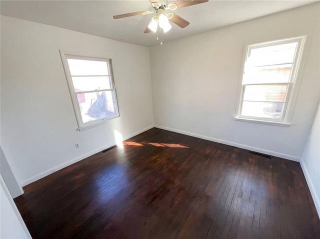 4621 W Park Place, Oklahoma City, OK 73127