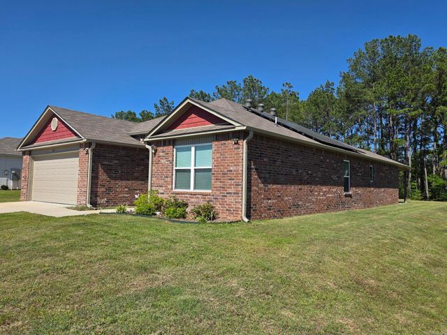 108 James Drive, Beebe, AR 72012