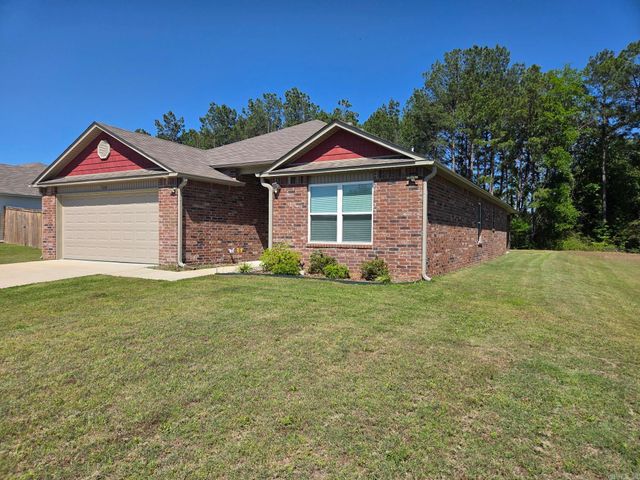 108 James Drive, Beebe, AR 72012
