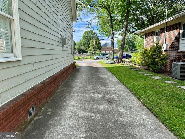 1594 Hardin Avenue, College Park, GA 30337