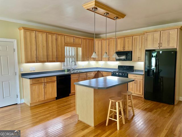 1594 Hardin Avenue, College Park, GA 30337