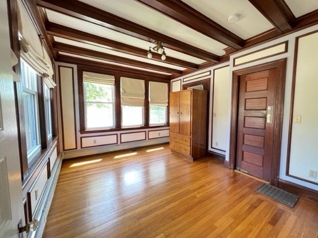 65 Oak St. 1, Newton, MA 02464