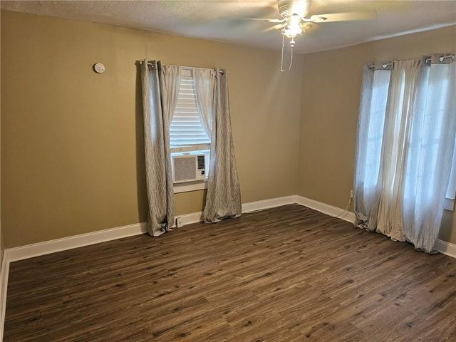 559 Donahoo Road, Silver Creek, GA 30173