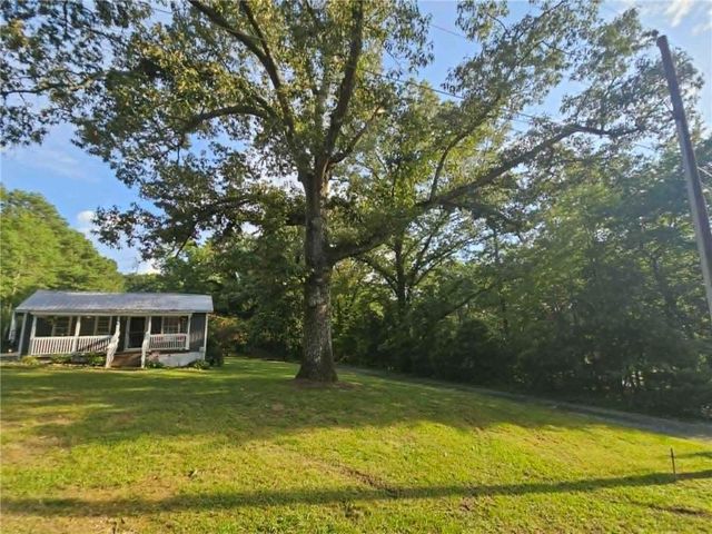559 Donahoo Road, Silver Creek, GA 30173