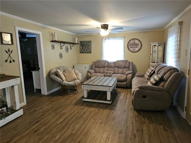 559 Donahoo Road, Silver Creek, GA 30173