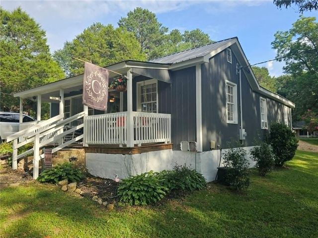 559 Donahoo Road, Silver Creek, GA 30173