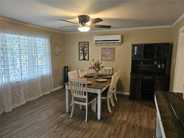 559 Donahoo Road, Silver Creek, GA 30173