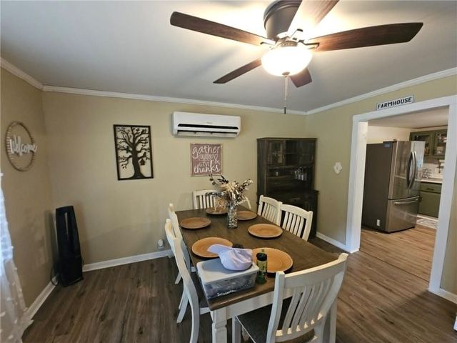 559 Donahoo Road, Silver Creek, GA 30173