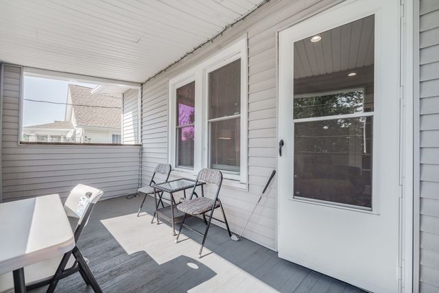 65-67 Ardmore St, Springfield, MA 01104