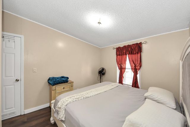 26090 Cornwall, New Caney, TX 77357