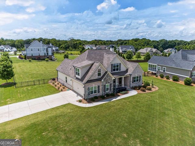 2141 Gallop Way, Bogart, GA 30622