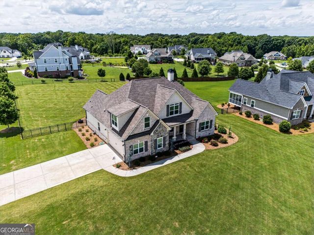 2141 Gallop Way, Bogart, GA 30622
