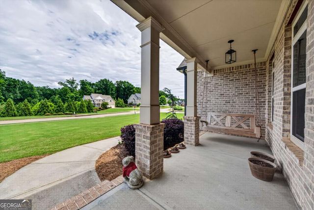 2141 Gallop Way, Bogart, GA 30622
