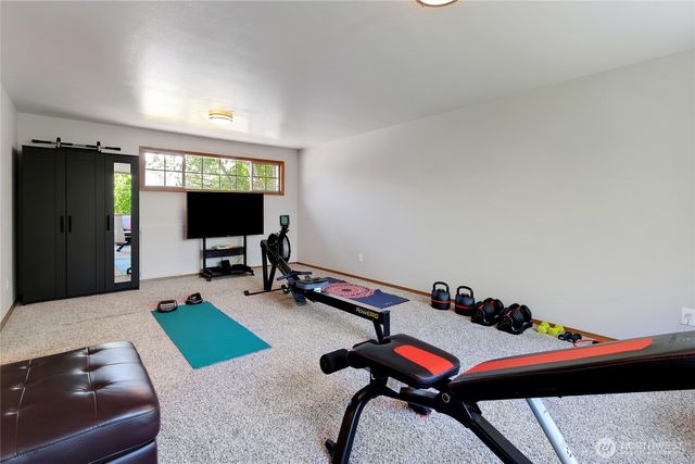 20425 96th Way S, Kent, WA 98031