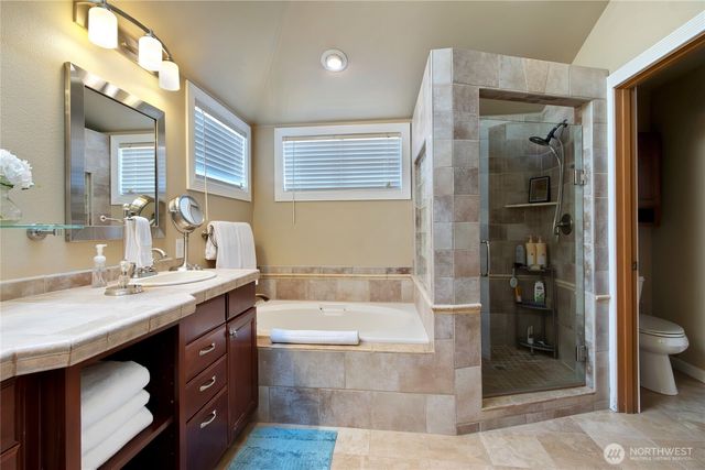 20425 96th Way S, Kent, WA 98031
