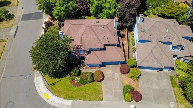 20425 96th Way S, Kent, WA 98031
