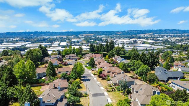 20425 96th Way S, Kent, WA 98031
