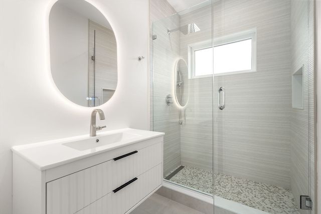 45 River Ave 45, Newton, MA 02464