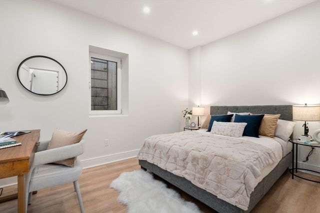 45 River Ave 45, Newton, MA 02464