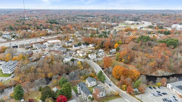 45 River Ave 45, Newton, MA 02464