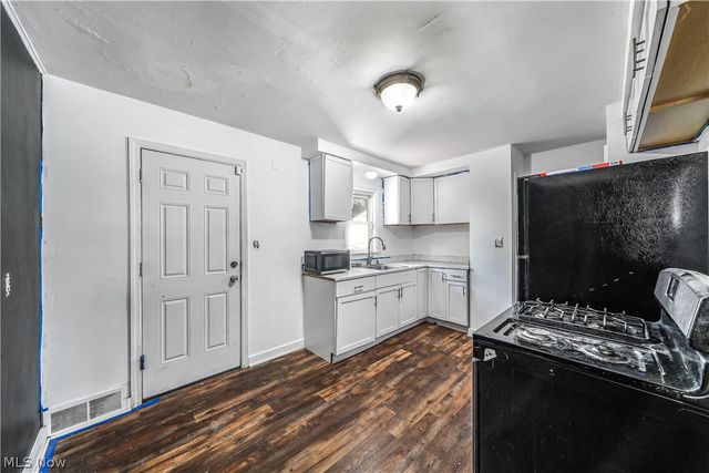 16780 Gerard Avenue, Maple Heights, OH 44137