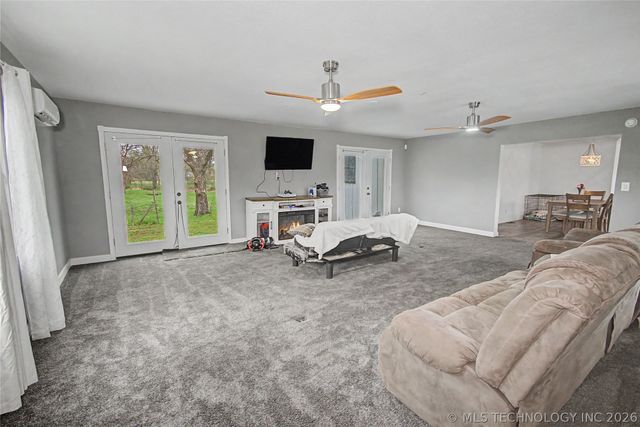 1942 E Highway 62, Fort Gibson, OK 74434