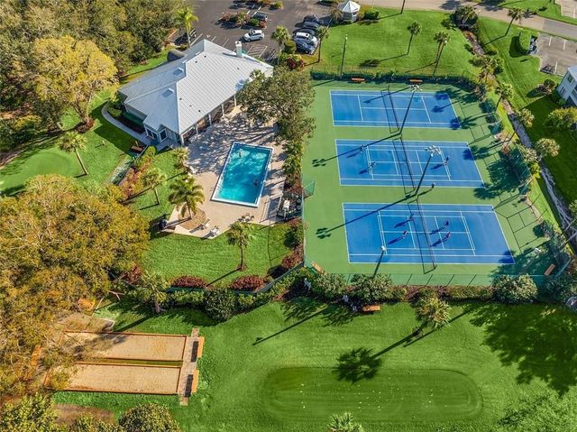 5720 Pelican Pointe Drive 3, Sebastian, FL 32958